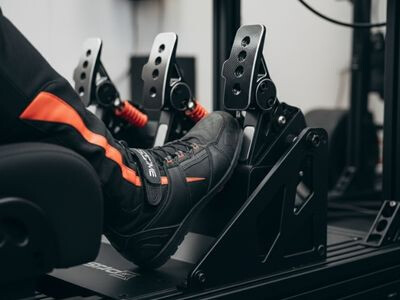 Simagic Pedal mit Hydraulik