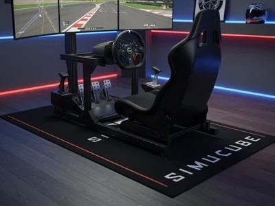 Teppich als Teil von Simracing Zubehör auf Boden