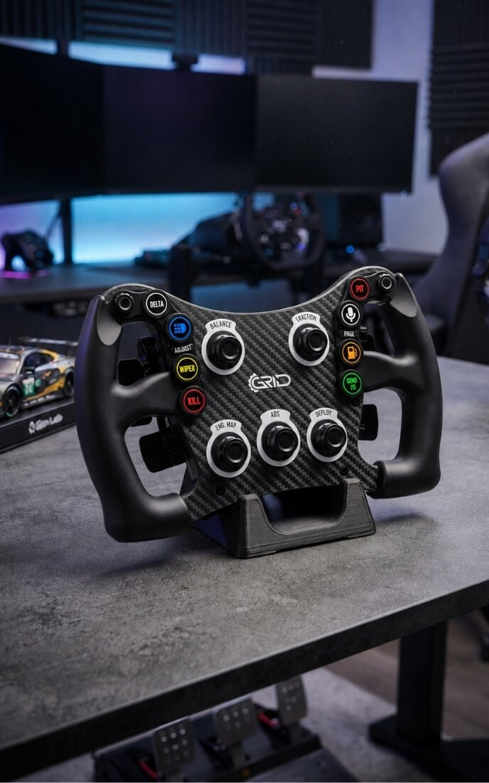 Lenkrad auf Tisch nach der Frage Was ist SimRacing