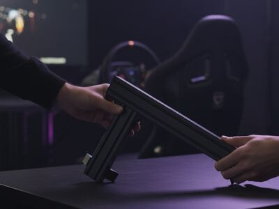 Zubehör in Hand für Sim Rig